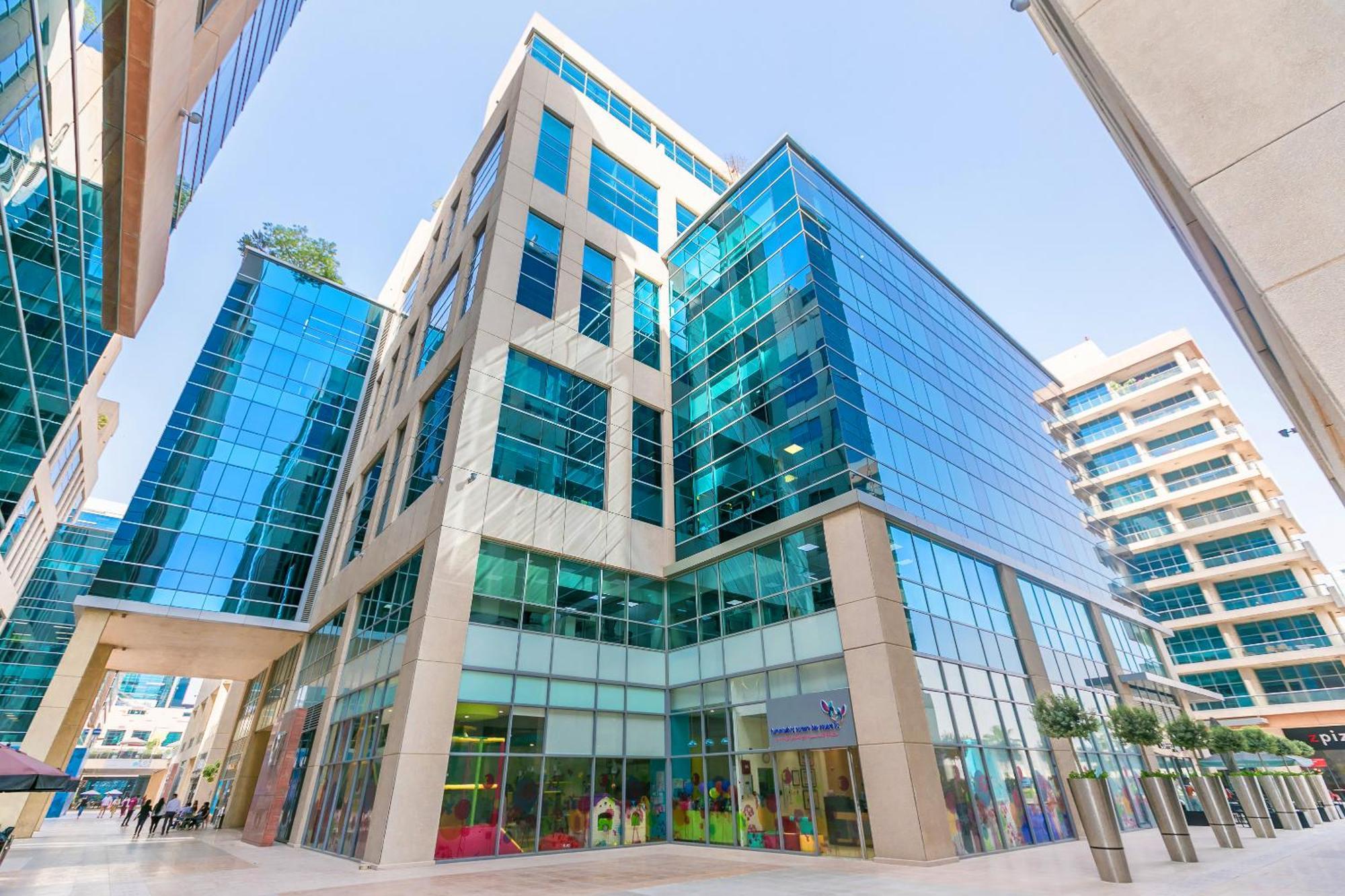 1br Extra Bedroom Bay Square B7, View Apartment *