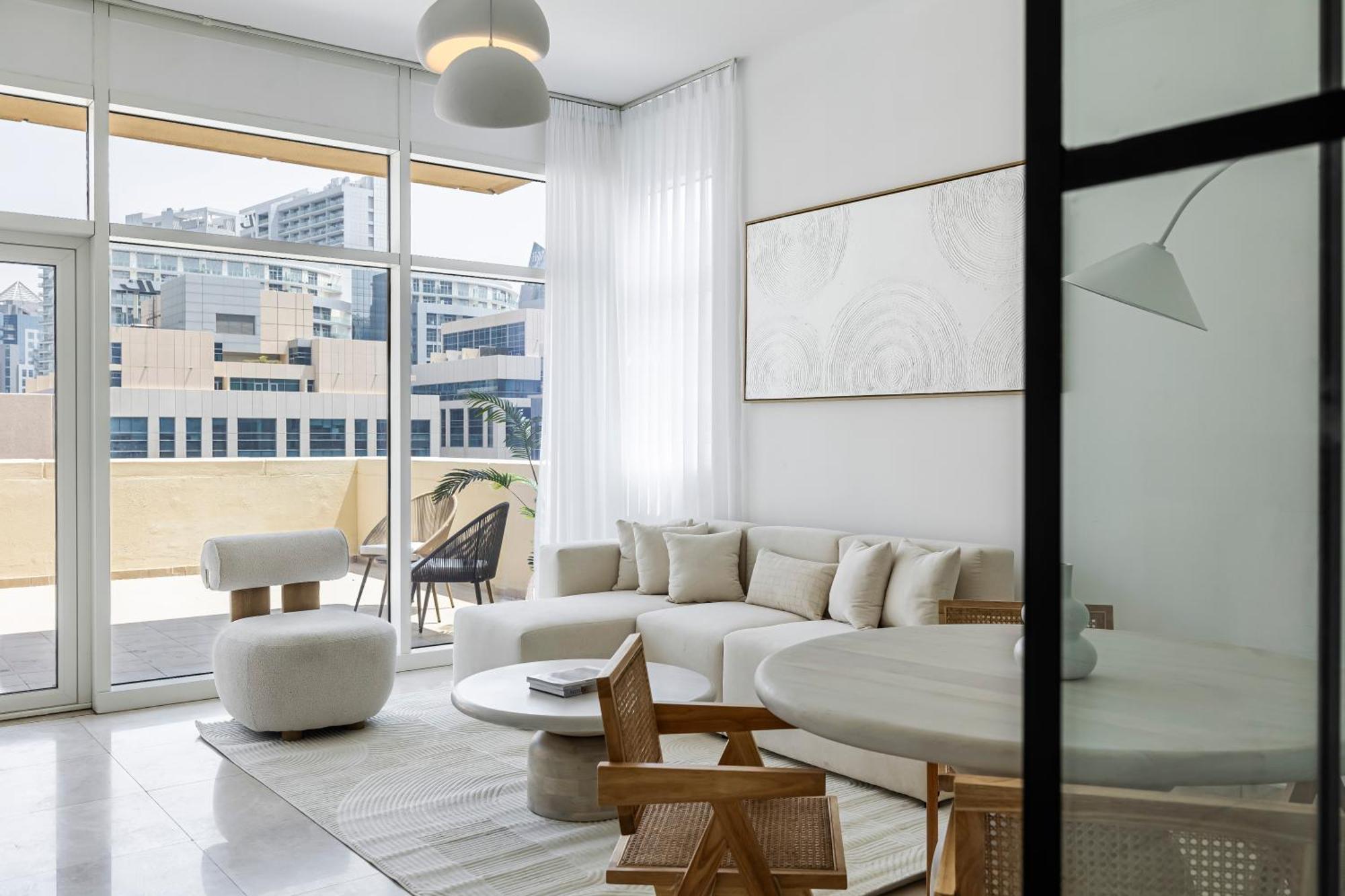 1br Extra Bedroom Bay Square B7, View *